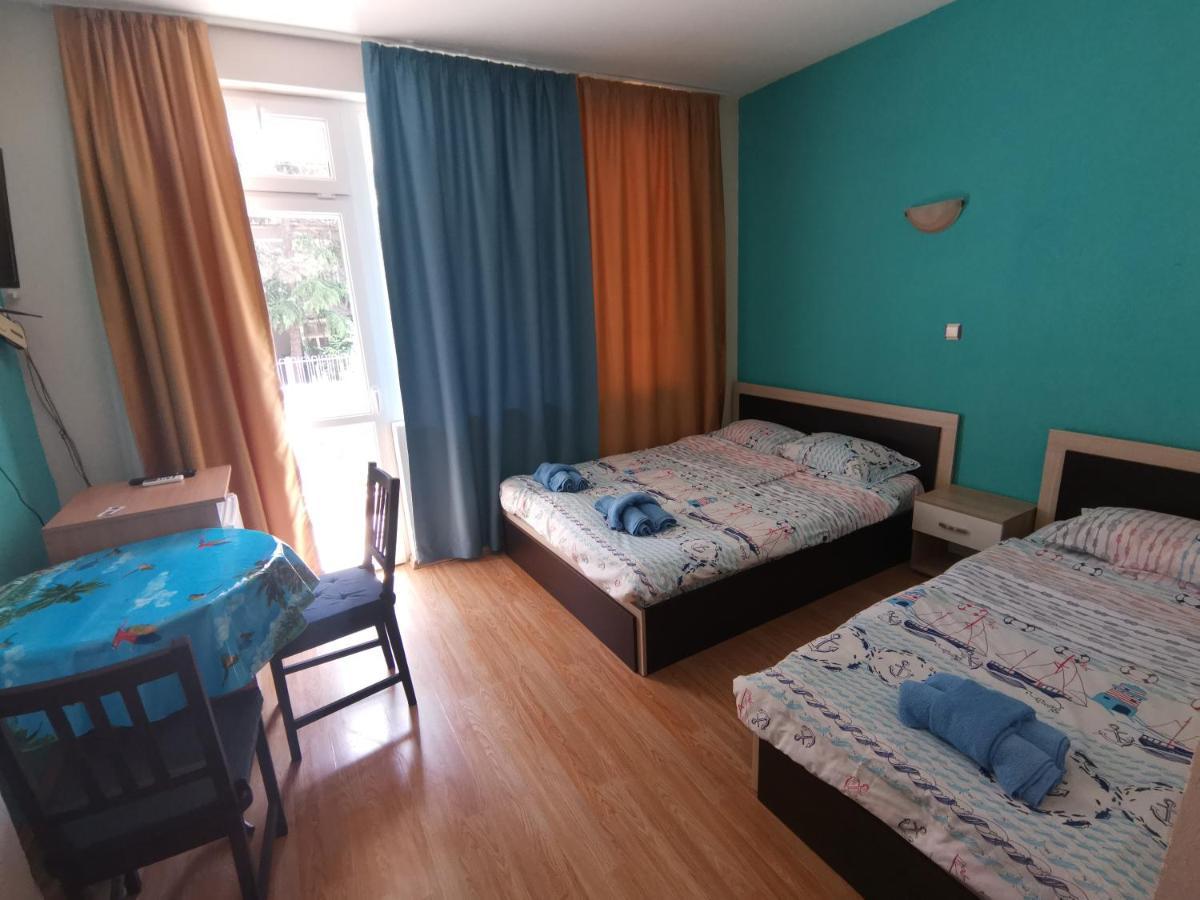 Kazlarov Guest House Kiten  Exterior foto