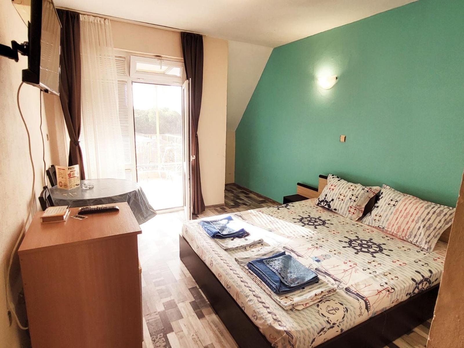 Kazlarov Guest House Kiten  Exterior foto