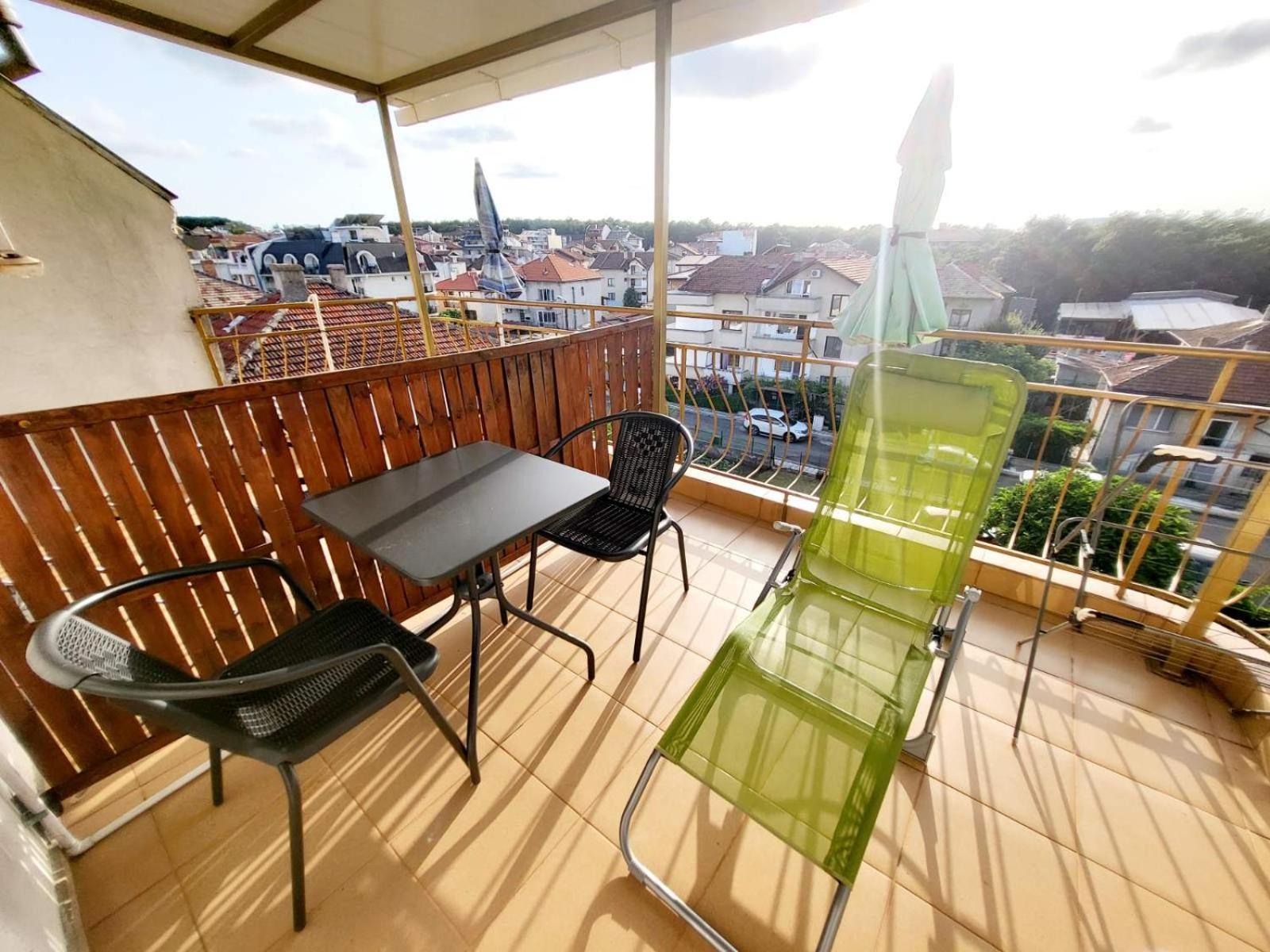 Kazlarov Guest House Kiten  Exterior foto