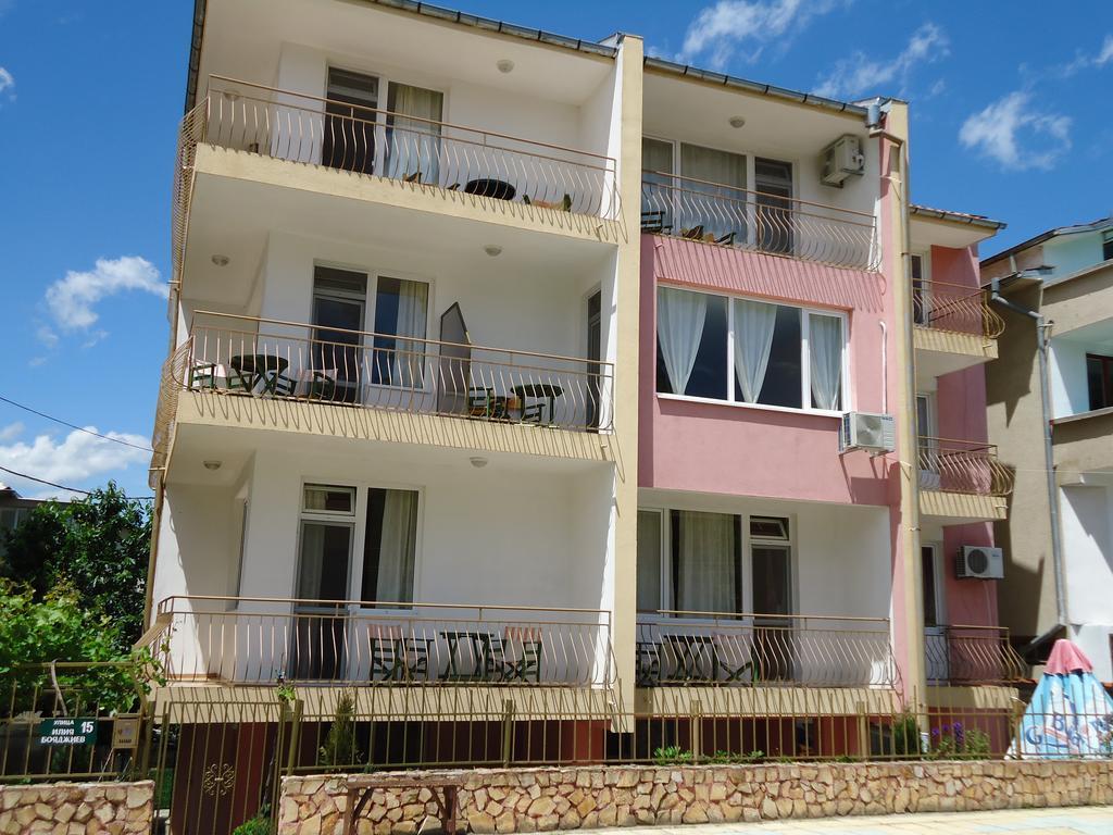 Kazlarov Guest House Kiten  Exterior foto